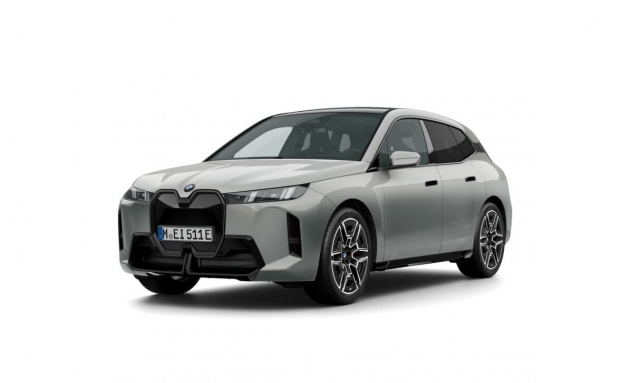BMW iX xDrive45