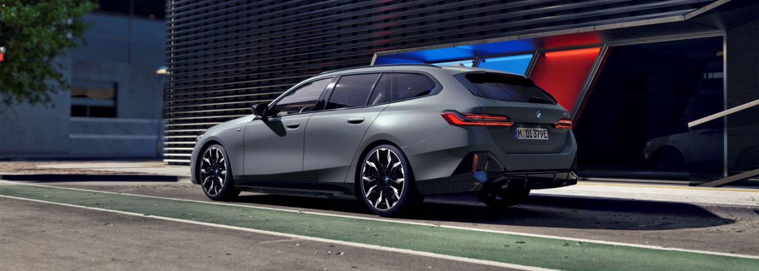The 5 Touring