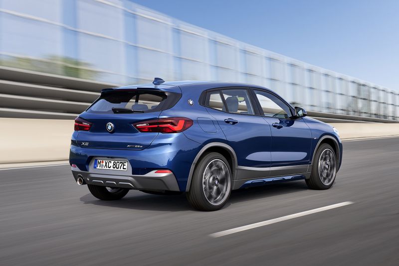 La BMW X2 xDrive25e