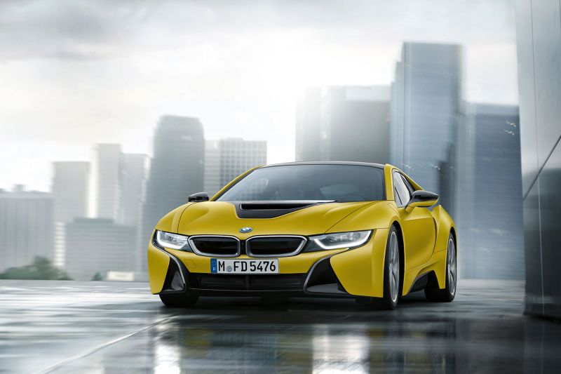 BMW i8 Protonic Frozen Yellow Édition