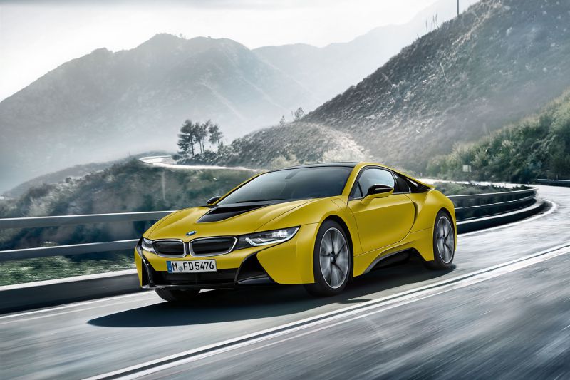 BMW i8 Protonic Frozen Yellow Édition