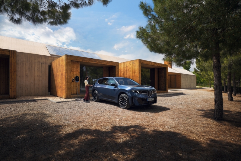 BMW iX3 : une révolution technologique signée BMW