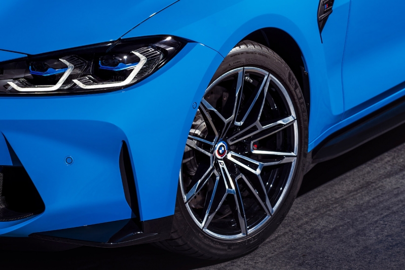 BMW M marque le lancement de l'année anniversaire.